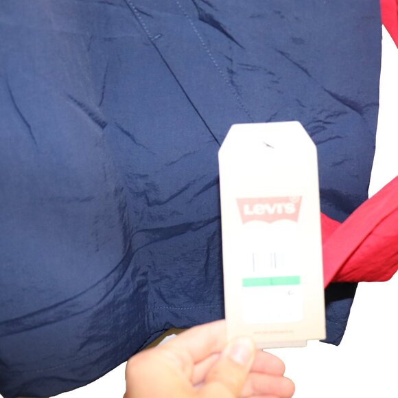 Levi’s Taslan Half Zip Red WindbreakerJacket - Picture 8 of 8